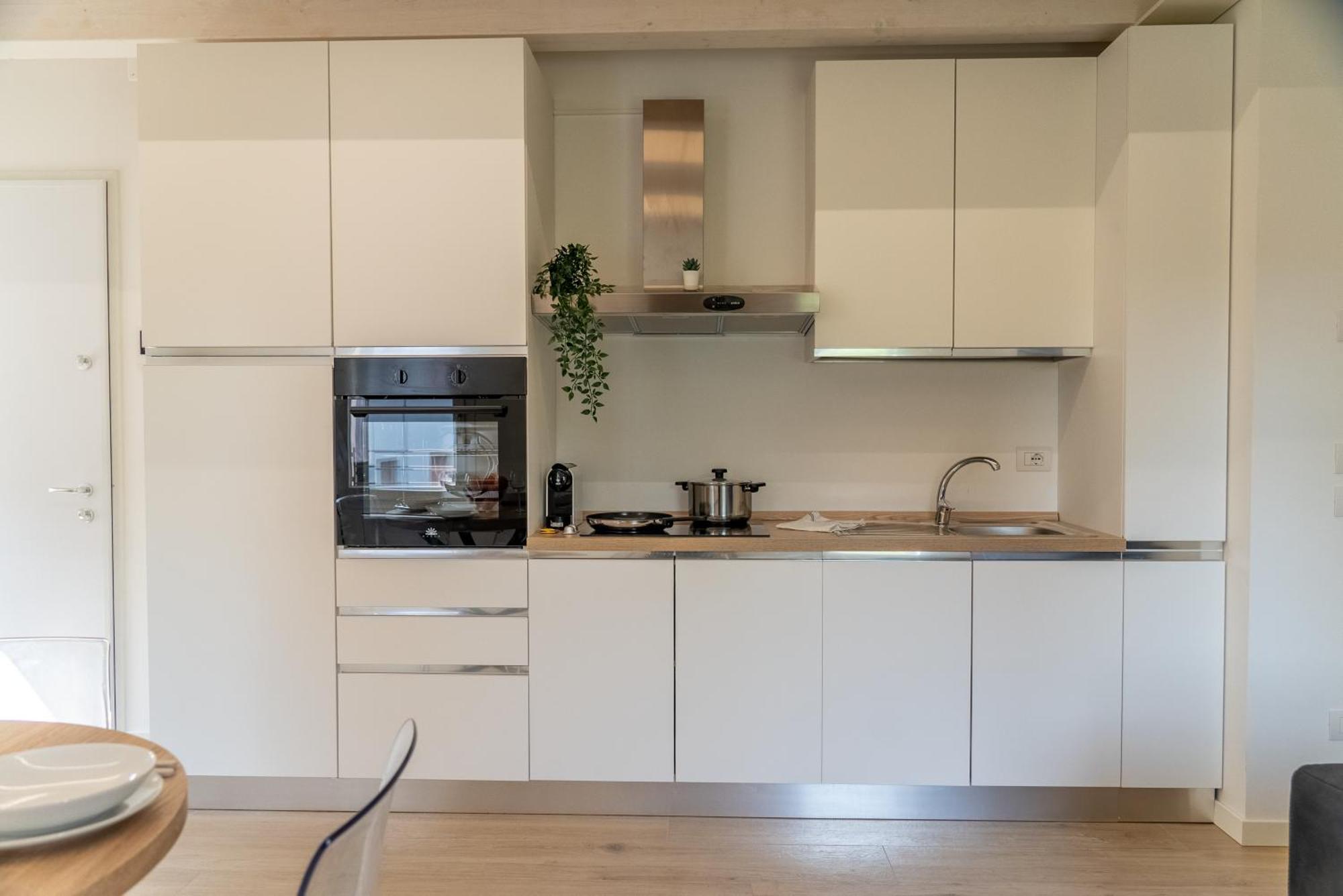 Elegante Appartamento In Centro A Тревизо Экстерьер фото